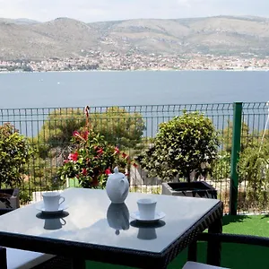 Maja Apartment Donji Okrug (Ciovo)